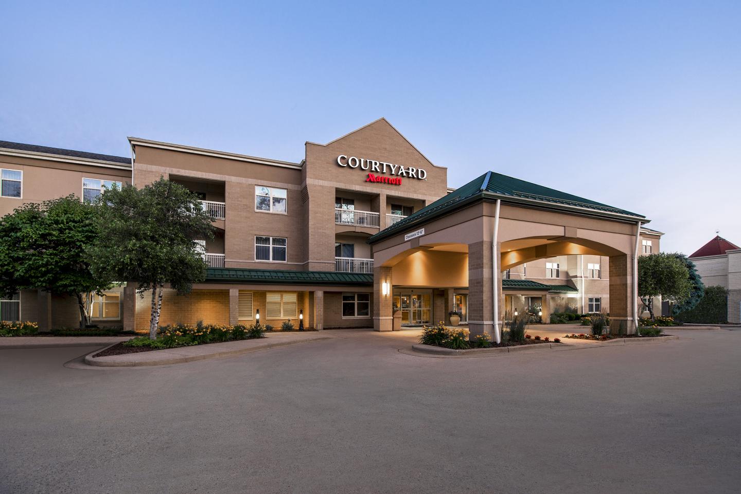Courtyard by Marriot